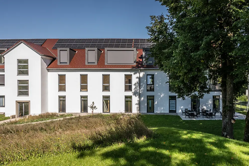 garten-meetingraum-coworking-memmingen-flughafen_992x660_2